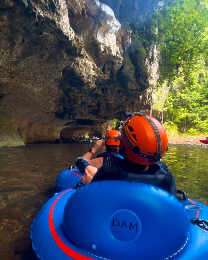 Belize cave tubing tours