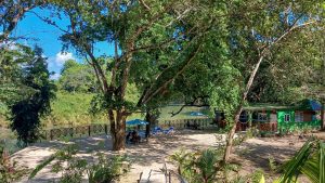 Villa Massis Belize bar