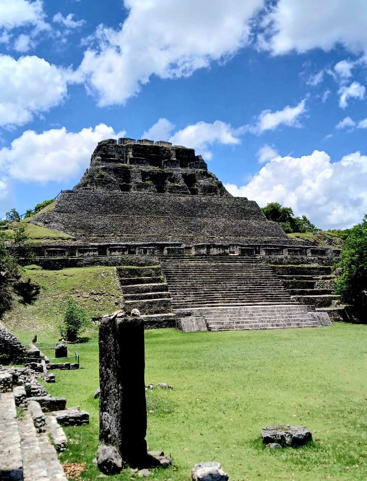Belize Hub Tours Xunantunich